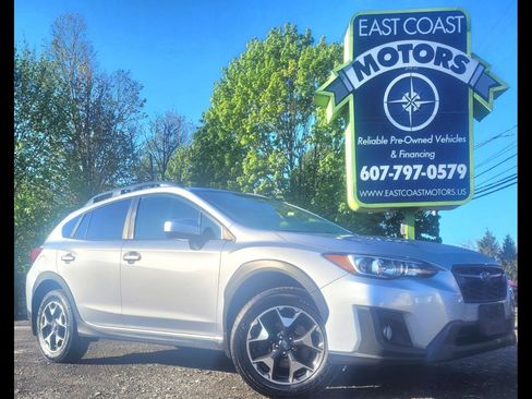 Used 2020 Subaru Crosstrek 2.0i Premium w/ Moonroof Package 1 AWD/4WD image 1