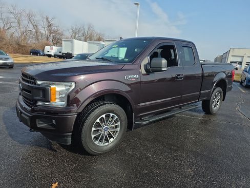 Used 2018 Ford F150 XLT w/ Equipment Group 302A Luxury image 7