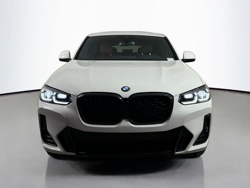 Certified 2023 BMW X4 xDrive30i w/ M Sport Package image 3