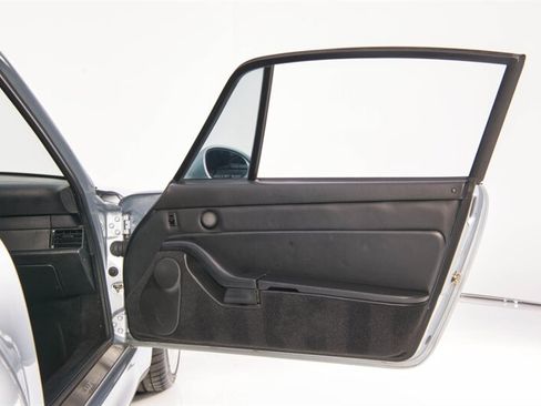 Used 1997 Porsche 911 Turbo AWD/4WD image 28