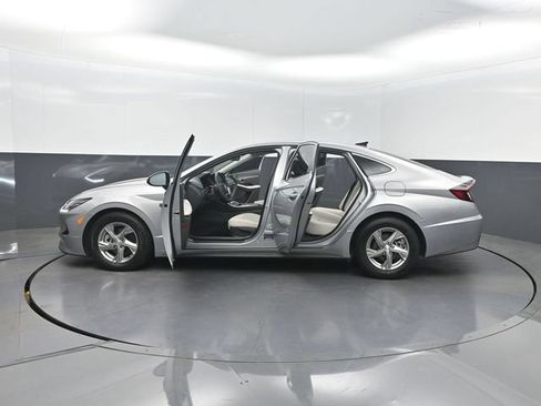 Used 2023 Hyundai Sonata SE FWD image 42