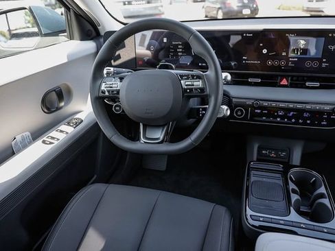 New 2026 Hyundai Ioniq 5 SEL RWD image 17