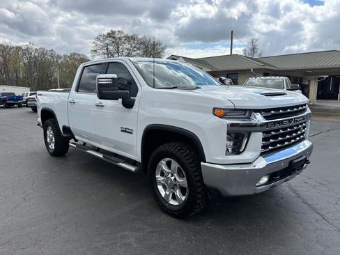 Used 2020 Chevrolet Silverado 2500 LTZ w/ LTZ Texas Edition image 3