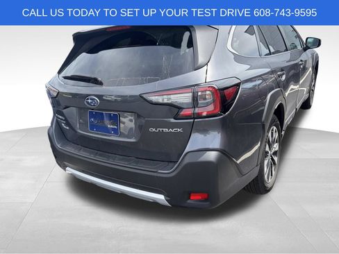 Used 2024 Subaru Outback Limited AWD/4WD image 3