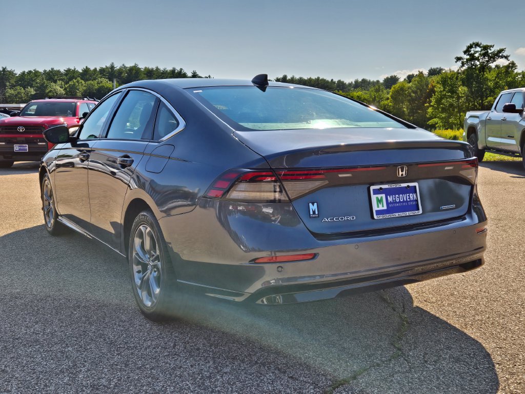Used 2023 Honda Accord EX-L image 3