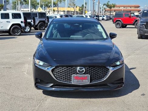 Used 2025 MAZDA MAZDA3 s image 2