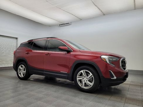 Used 2018 GMC Terrain SLE w/ Driver Convenience Package image 11