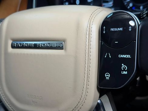 Used 2018 Land Rover Range Rover Supercharged AWD/4WD image 39
