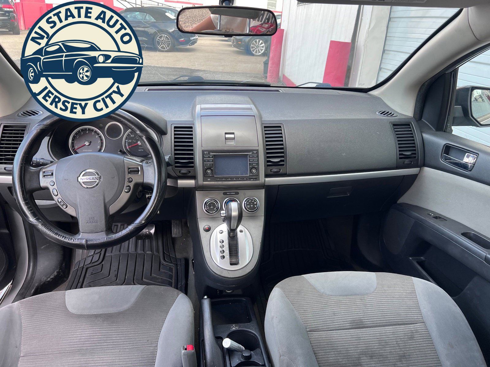 Used 2011 Nissan Sentra 2.0 SR FWD image 3