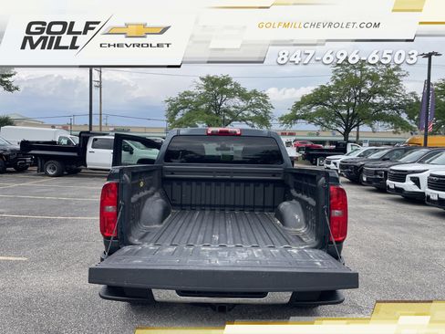 Used 2019 Chevrolet Colorado W/T w/ WT Convenience Package AWD/4WD image 10