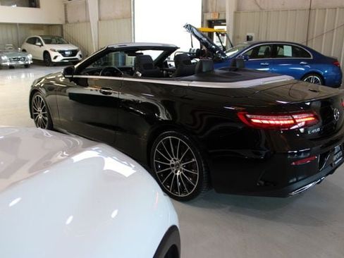 Used 2023 Mercedes-Benz E 450 Cabriolet image 40