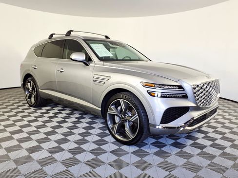 Certified 2026 Genesis GV80 2.5T Prestige AWD/4WD image 3