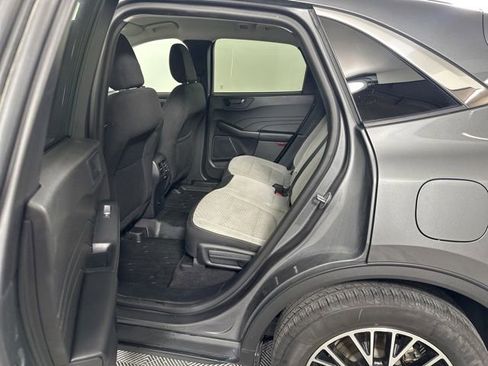 Used 2023 Ford Escape Active w/ Tech Pack #1 AWD/4WD image 22