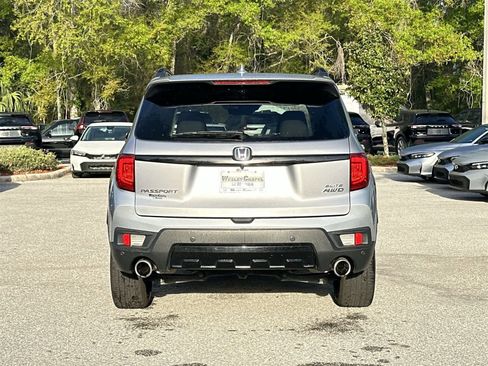 Used 2023 Honda Passport Elite image 5