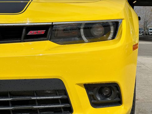 Used 2014 Chevrolet Camaro SS w/ RS Package RWD image 13