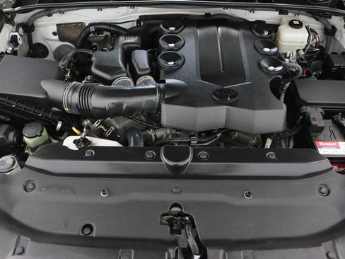 Used 2022 Toyota 4Runner TRD Sport image 37