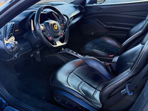 Used 2018 Ferrari 488 Spider RWD image 13
