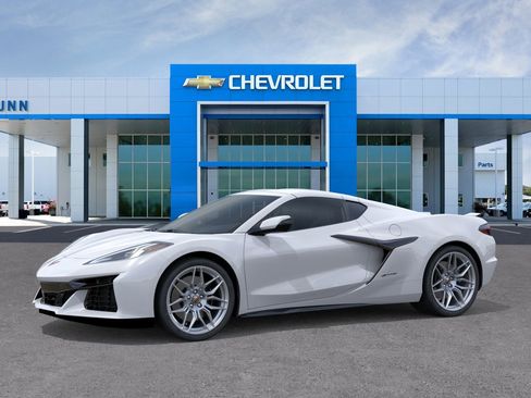 New 2026 Chevrolet Corvette Z06 image 2