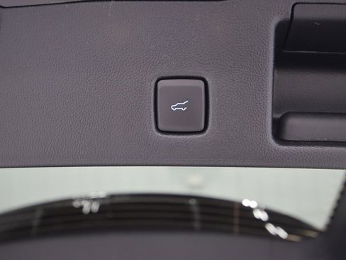 Certified 2024 Ford Escape SE image 26