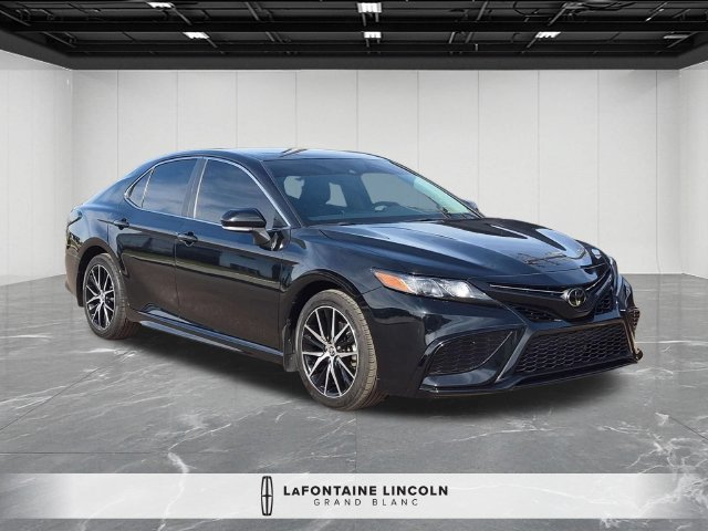 Used 2023 Toyota Camry SE w/ Protection Package (Q2) (TMS) FWD image 7