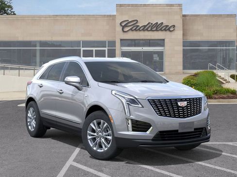 New 2026 Cadillac XT5 Luxury image 7