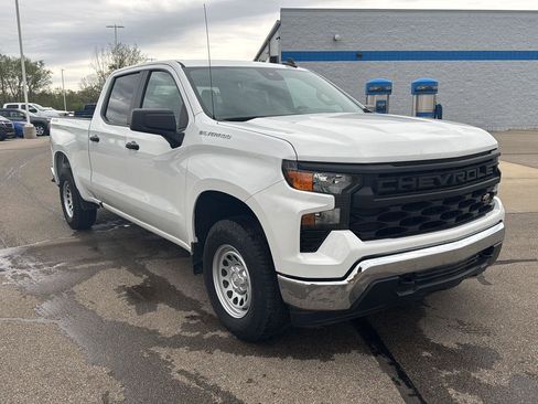 Used 2024 Chevrolet Silverado 1500 W/T w/ WT Value Package AWD/4WD image 7