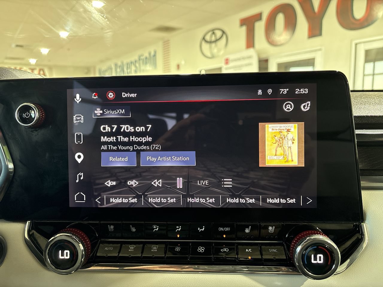 Used 2023 GMC Canyon AT4X w/ Edition 1 AWD/4WD image 17