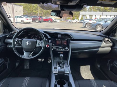 Used 2021 Honda Civic Sport image 8