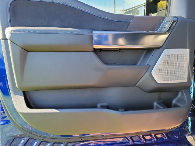 Used 2026 Ford F350 Platinum AWD/4WD image 13