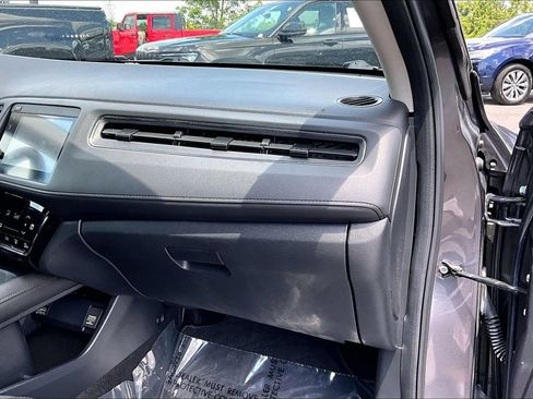 Used 2022 Honda HR-V EX image 28