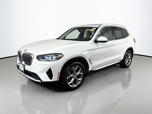 Used 2024 BMW X3 xDrive30i w/ Convenience Package AWD/4WD image 2