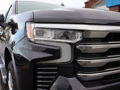 Used 2023 Chevrolet Silverado 1500 High Country w/ High Country Premium Package image 5