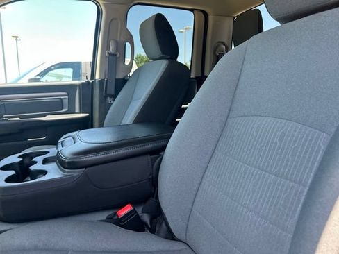 Used 2024 RAM 1500 Classic SLT AWD/4WD image 30