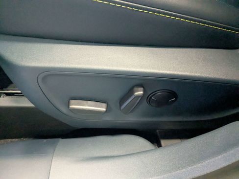 New 2025 Ford Maverick Lobo AWD/4WD image 17