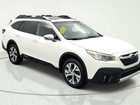 Certified 2022 Subaru Outback Touring w/ Popular Package #2 AWD/4WD image 1