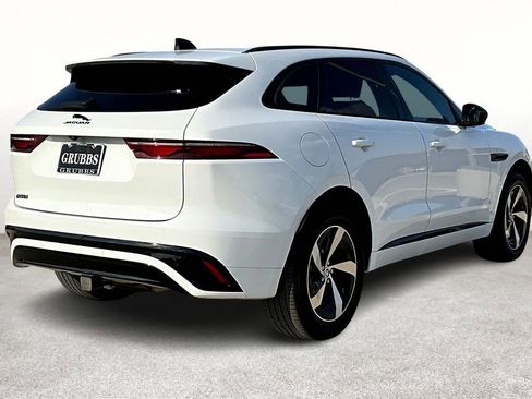 Used 2025 Jaguar F-PACE R-Dynamic S image 2