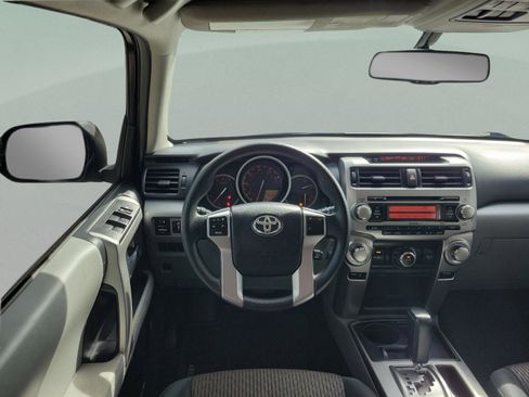Used 2013 Toyota 4Runner SR5 RWD image 9