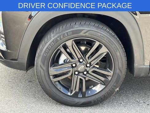 Used 2025 Chevrolet Trax ACTIV w/ Driver Confidence Package FWD image 8