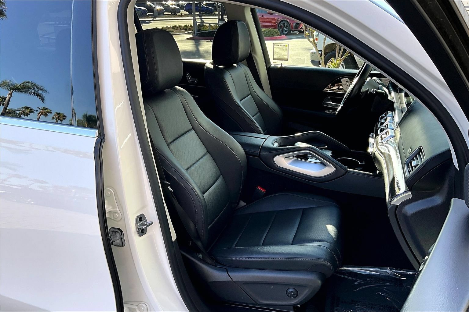 Used 2023 Mercedes-Benz GLS 450 4MATIC image 7