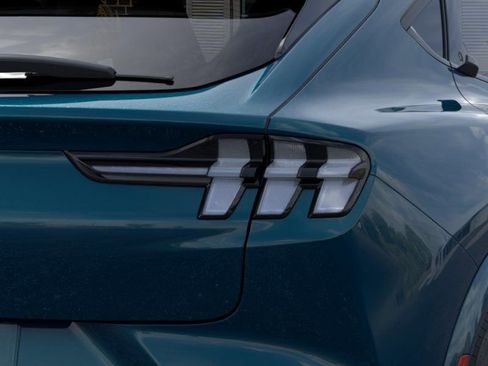 New 2026 Ford Mustang Mach-E Premium AWD/4WD image 21