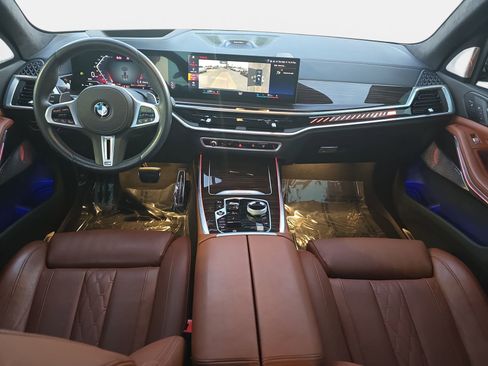 Used 2023 BMW X7 M60i w/ Executive Package AWD/4WD image 9