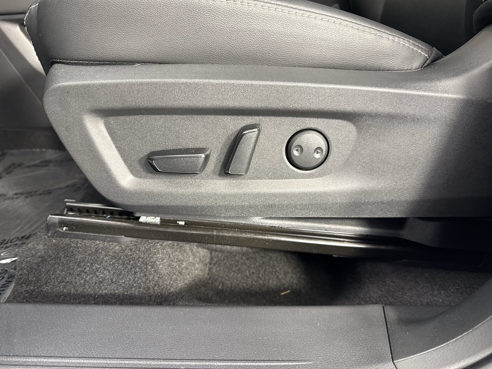 Certified 2025 Nissan Murano SL AWD/4WD image 24