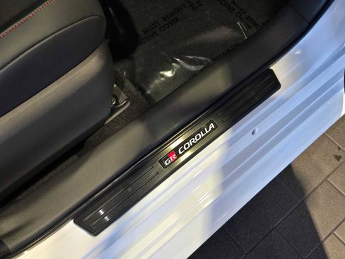 Used 2025 Toyota Corolla Premium Plus image 17