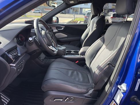 Used 2025 Acura RDX A-Spec image 11