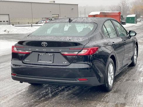 Certified 2025 Toyota Camry LE image 15