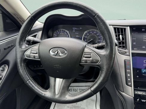 Used 2016 INFINITI Q50 Premium w/ Driver Assistance Package AWD/4WD image 33
