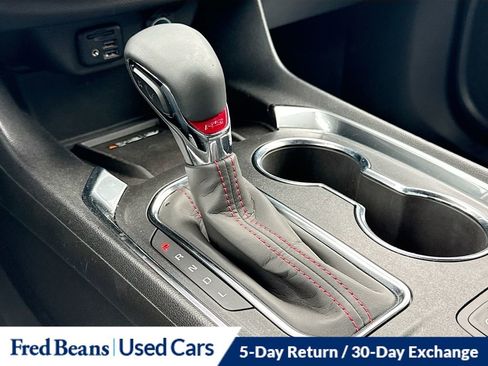 Used 2023 Chevrolet Traverse RS AWD/4WD image 19