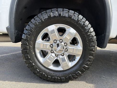 Used 2020 Chevrolet Silverado 2500 LTZ w/ LTZ Plus Package image 15