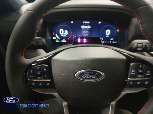 New 2026 Ford Explorer ST-Line w/ ST-Line Street Pack AWD/4WD image 9