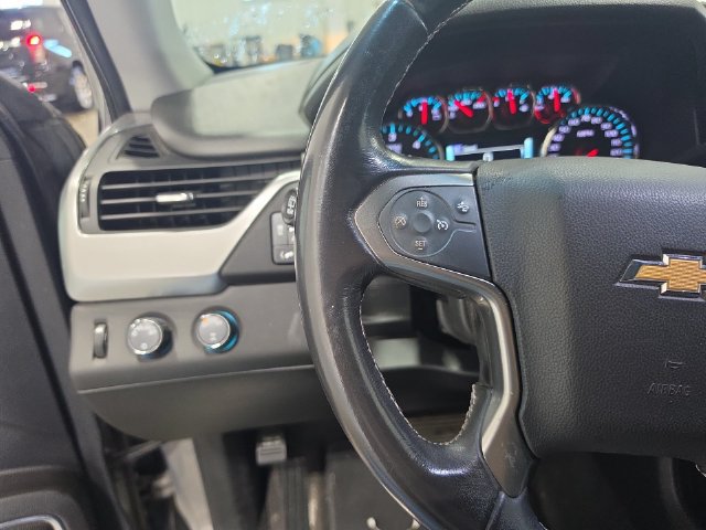 Used 2019 Chevrolet Suburban LT AWD/4WD image 11